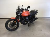 MOTO GUZZI V7 STONE 