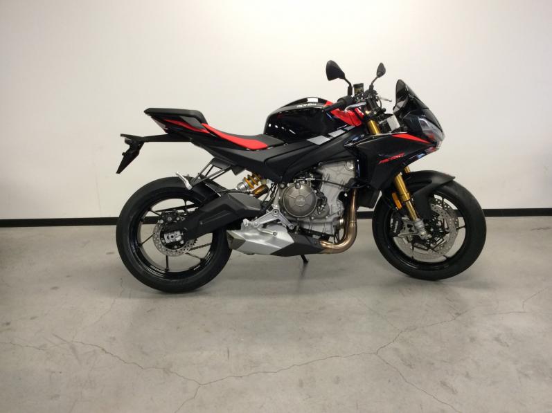 APRILIA TUONO 660 FACTORY - VEHICULE DE DEMONSTRATON 