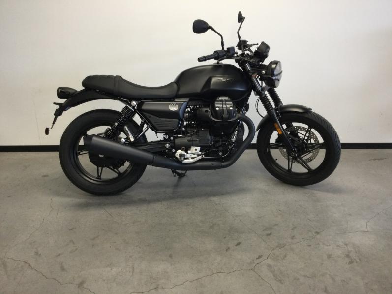 MOTO GUZZI V7 Sport 