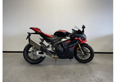 APRILIA RSV4 1100 FACTORY