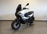 APRILIA SR 125 GT 2025