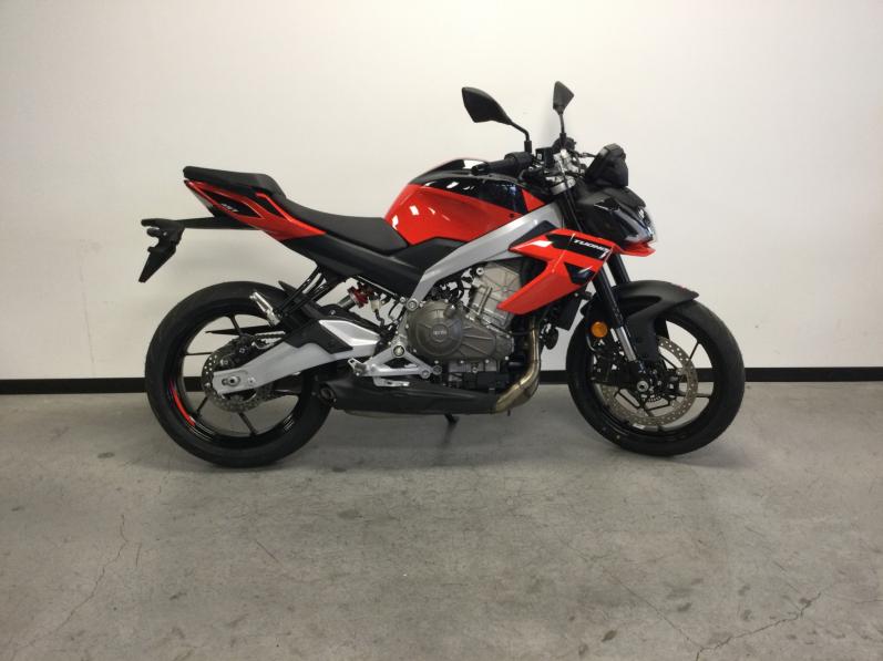 APRILIA Tuono 457