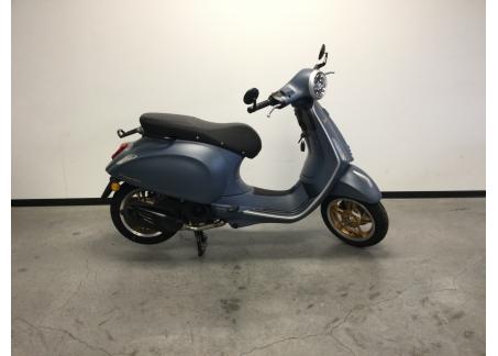 VESPA PRIMAVERA 125 OFFICINA 8