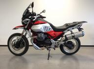 MOTO GUZZI NEW V85 TT - 1 500 €
