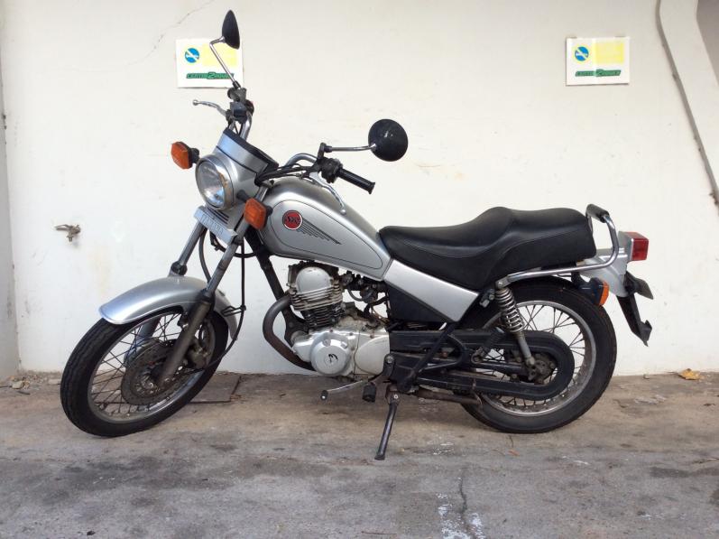 YAMAHA SR 125